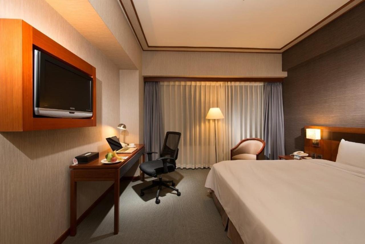 Guide Hotel Hsinchu Zhongyang Kültér fotó