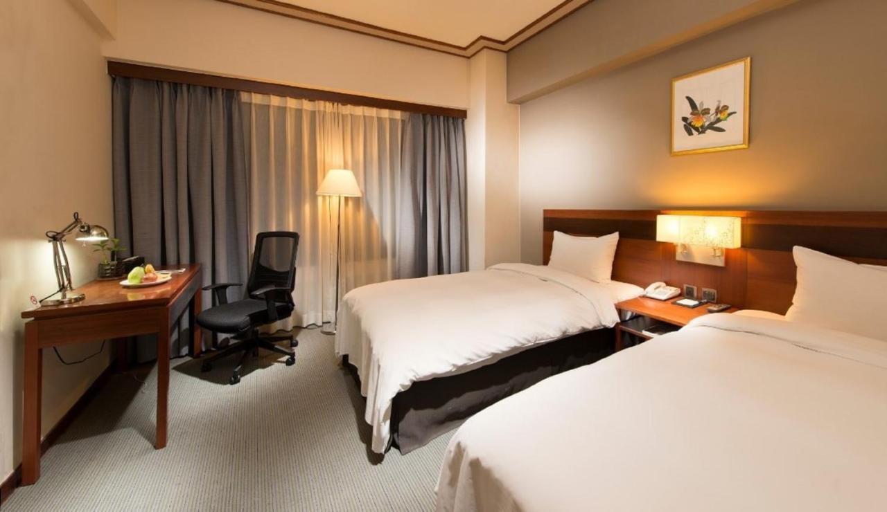Guide Hotel Hsinchu Zhongyang Kültér fotó