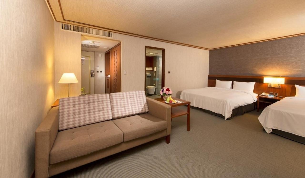 Guide Hotel Hsinchu Zhongyang Kültér fotó
