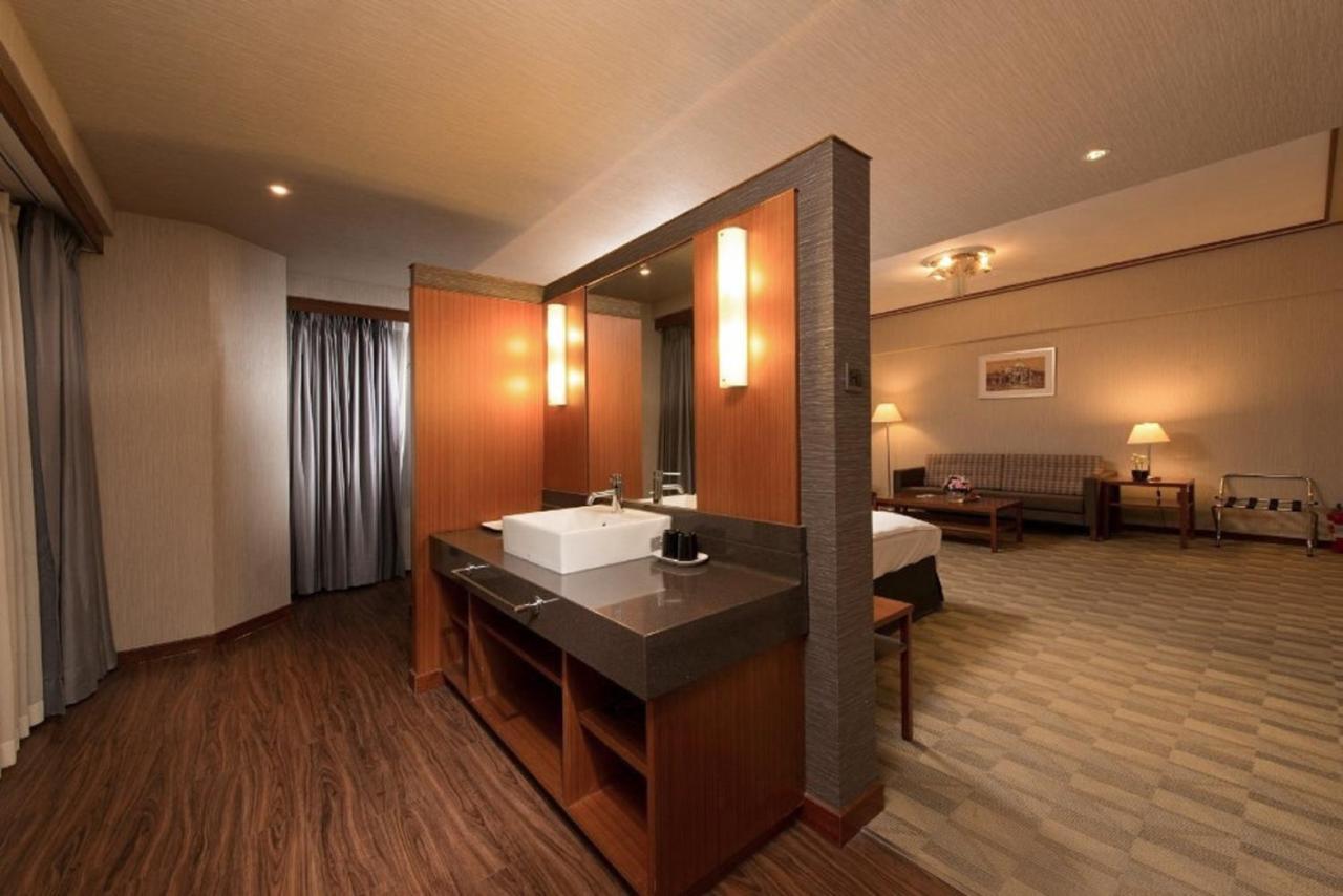Guide Hotel Hsinchu Zhongyang Kültér fotó