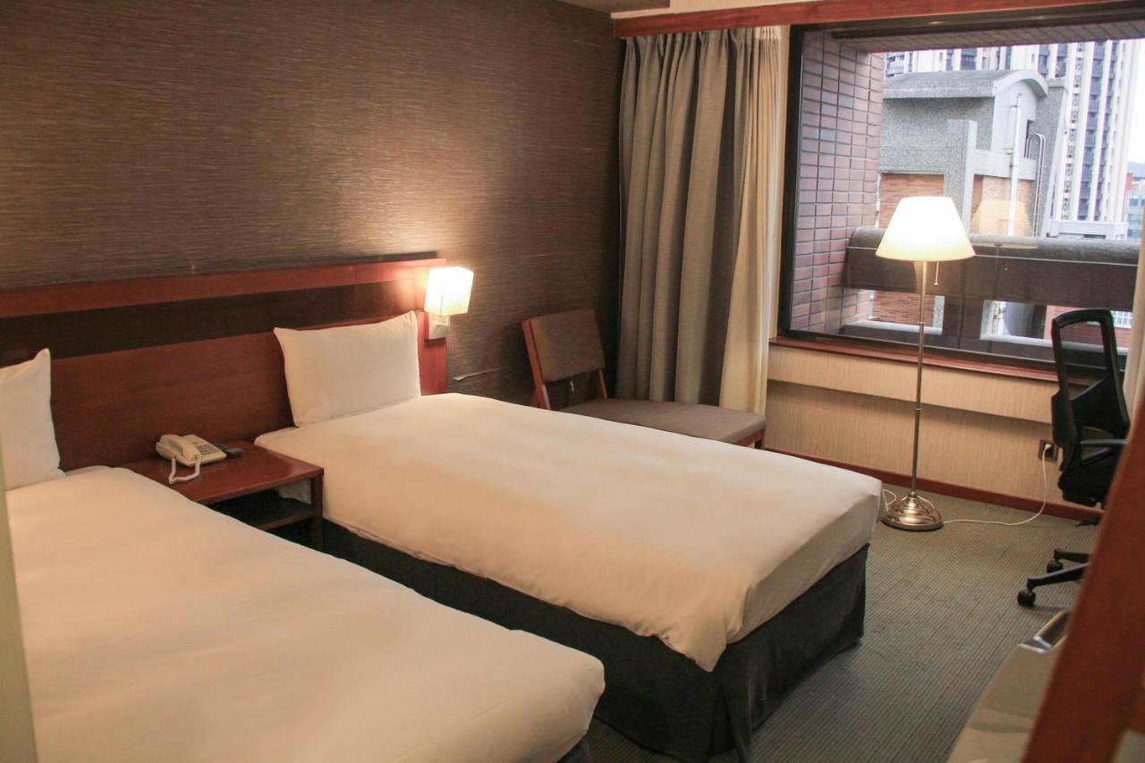 Guide Hotel Hsinchu Zhongyang Kültér fotó