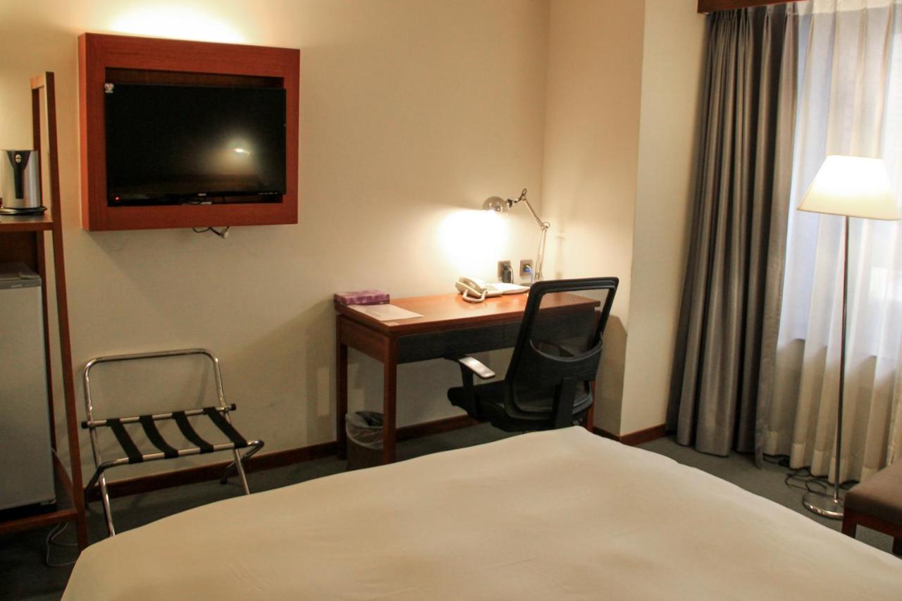 Guide Hotel Hsinchu Zhongyang Kültér fotó